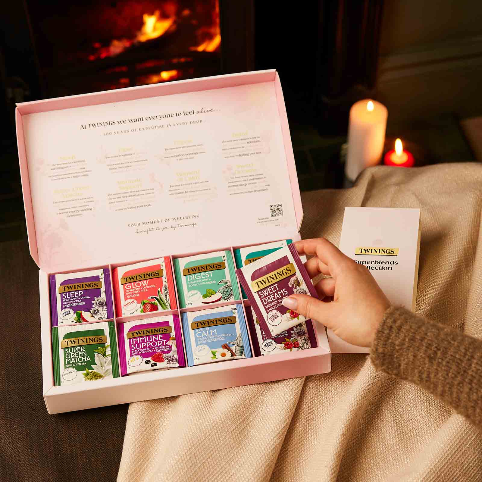 Congratulations Superblends Collection Gift Box - 40 Envelopes - Image 5